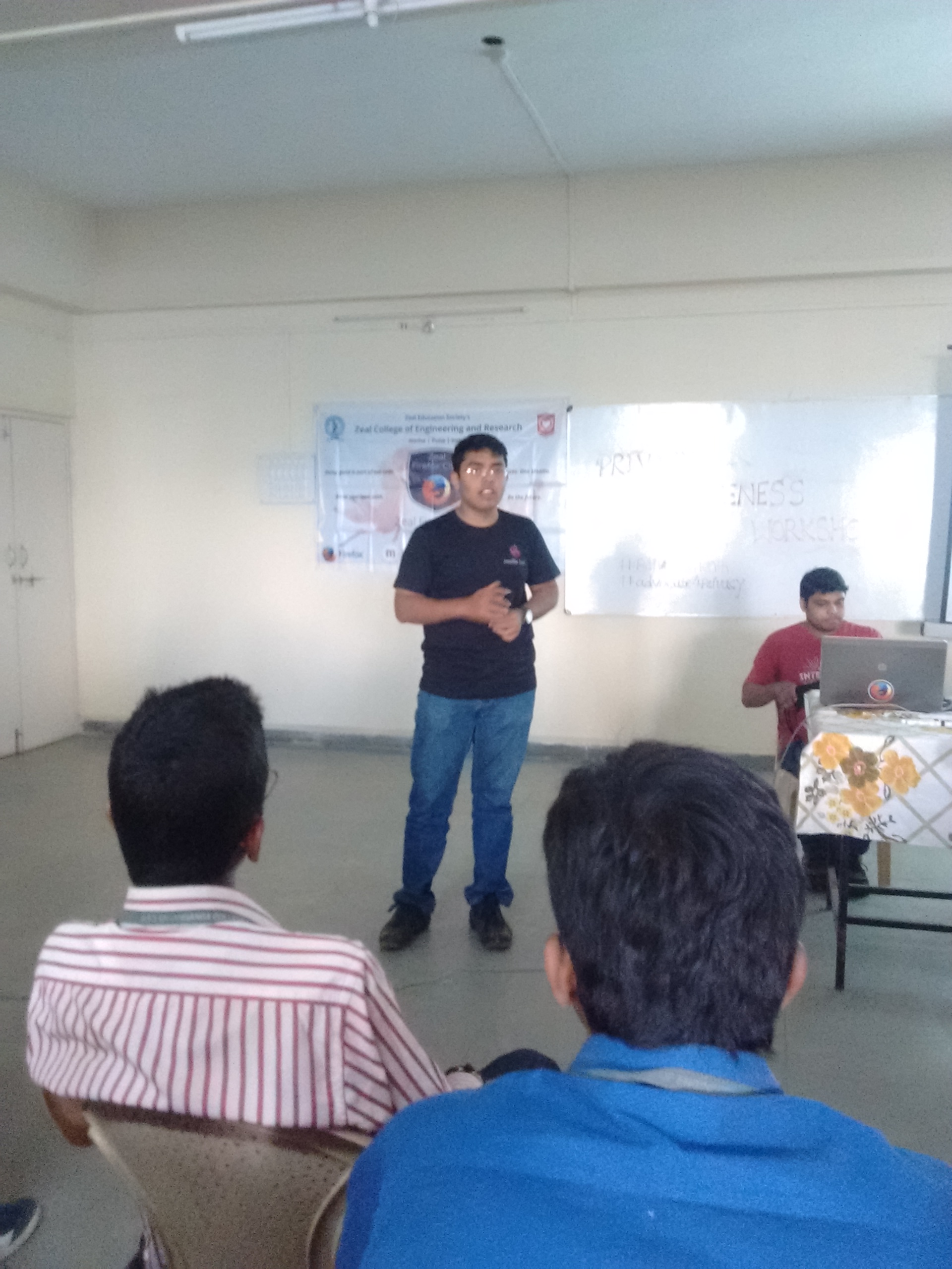 Prathamesh talking about Mozilla Pune Community